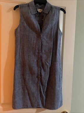 Sleeveless Button-Front 100% linen dress in Denim Blue